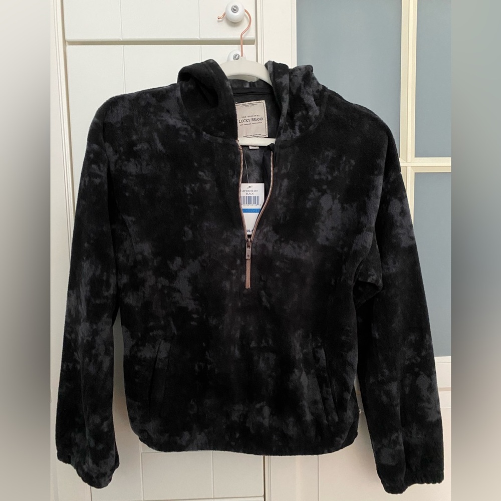 New with Tags! Lucky Brand half-Zip hoodie Girls Sz XL 16 Snow Beach, lucky you!